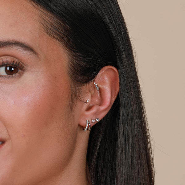 Astrid & Miyu Cluster Hoop 6.5mm In Silver