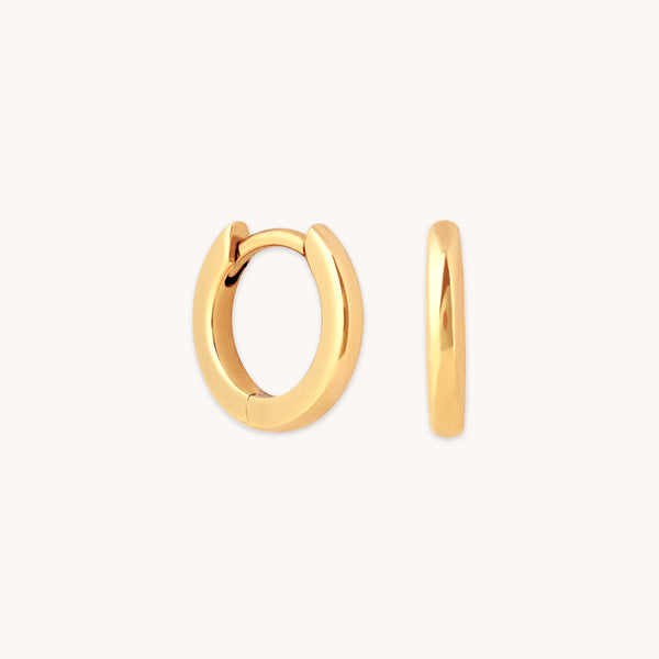 astrid & miyu Essential Huggies in Gold