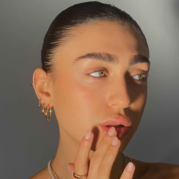 Astrid & Miyu Essential Large Hoops In Gold