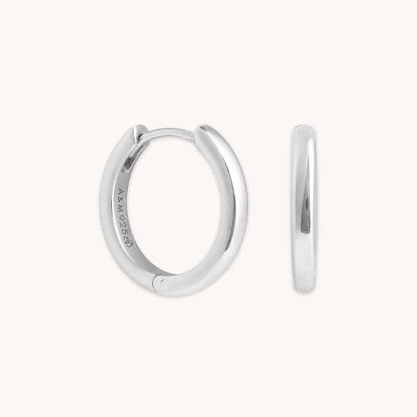 astrid & miyu Essential Small Hoops in Silver