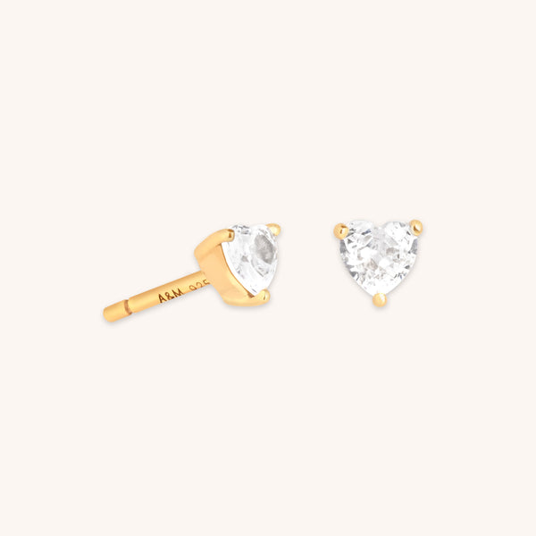 astrid & miyu Heart Crystal Studs in Gold
