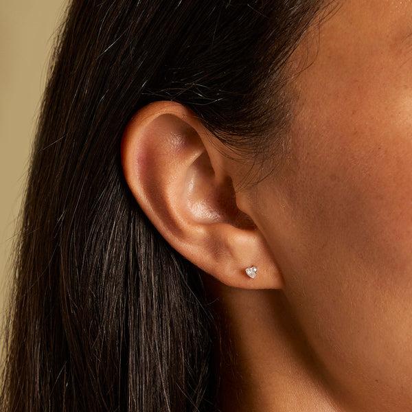 Astrid & Miyu Heart Crystal Studs In Silver