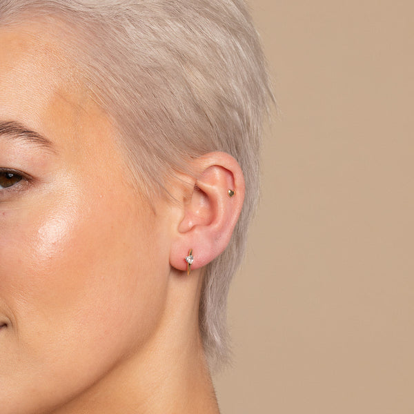 Astrid & Miyu Heart Gem Piercing Hoop In Solid Gold