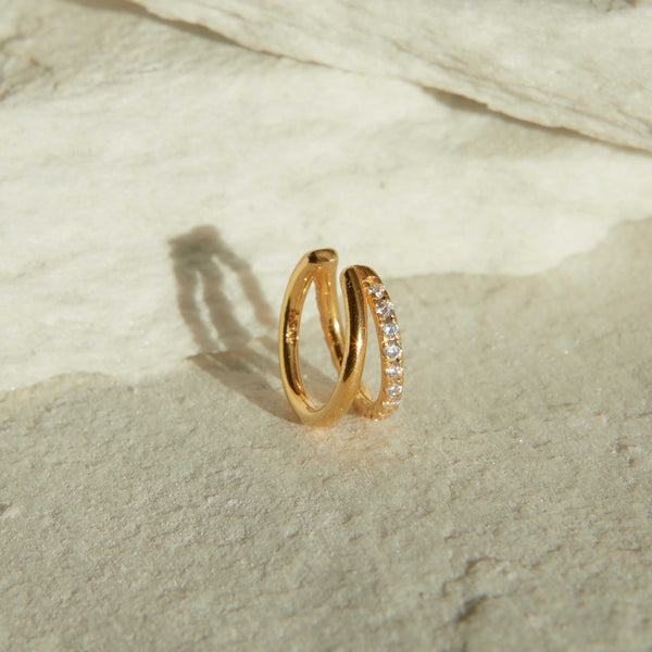 Astrid & Miyu Illusion Crystal Ear Cuff In Gold