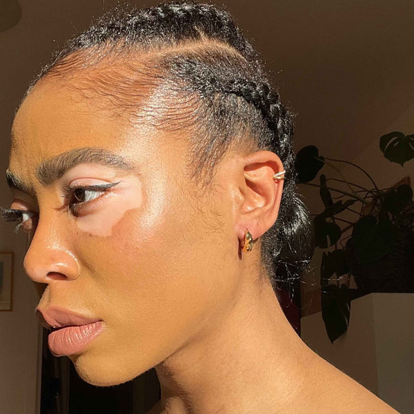 Astrid & Miyu Illusion Crystal Hoop 6.5mm In Gold