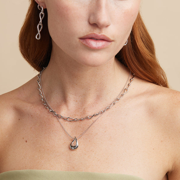 Astrid & Miyu Molten Pendant Necklace In Silver