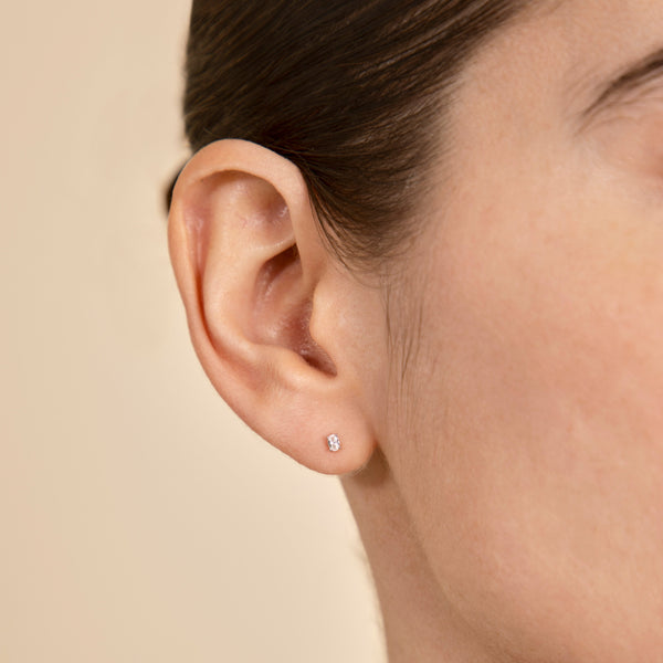 Astrid & Miyu Oval Crystal Stud Earrings In Silver