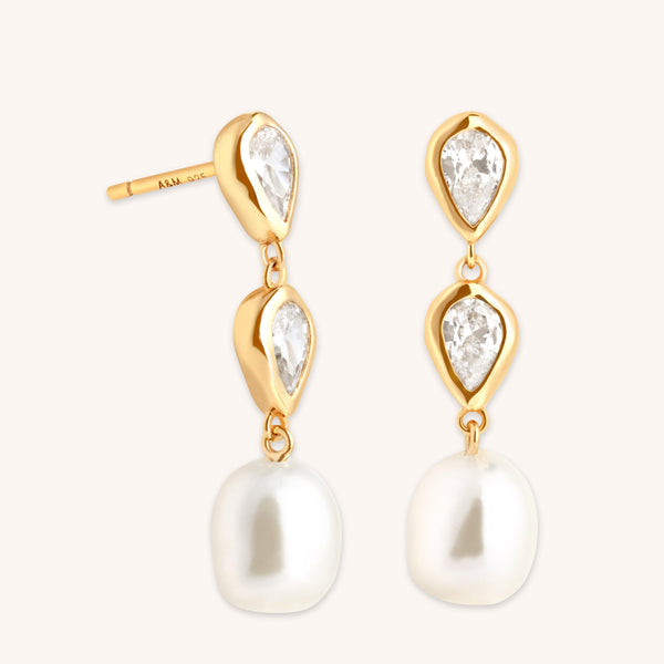 astrid & miyu Pearl & Crystal Drop Studs in Gold
