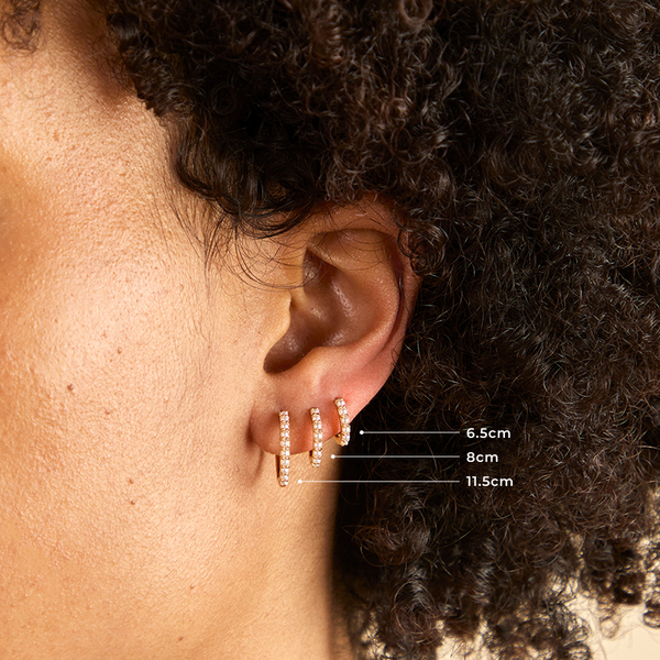 Astrid & Miyu Pearl Single Hoop In Gold