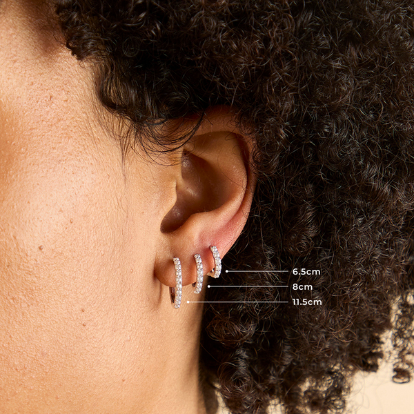 Astrid & Miyu Pearl Single Hoop In Silver