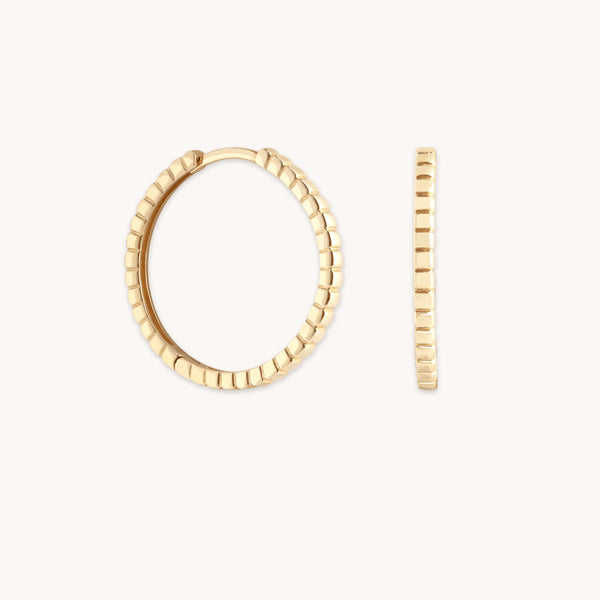 astrid & miyu Ridged Hoops in Solid Gold
