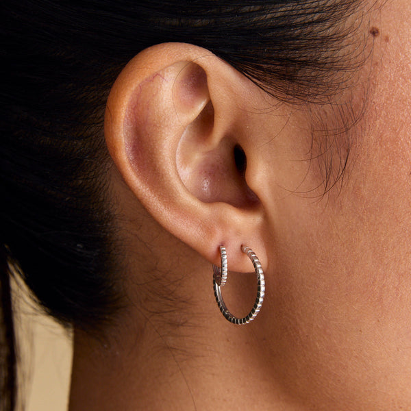 Astrid & Miyu Ridged Hoops In Solid White Gold