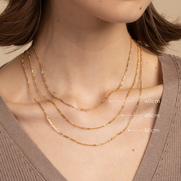 Astrid & Miyu Soho Chain Necklace In Solid Gold