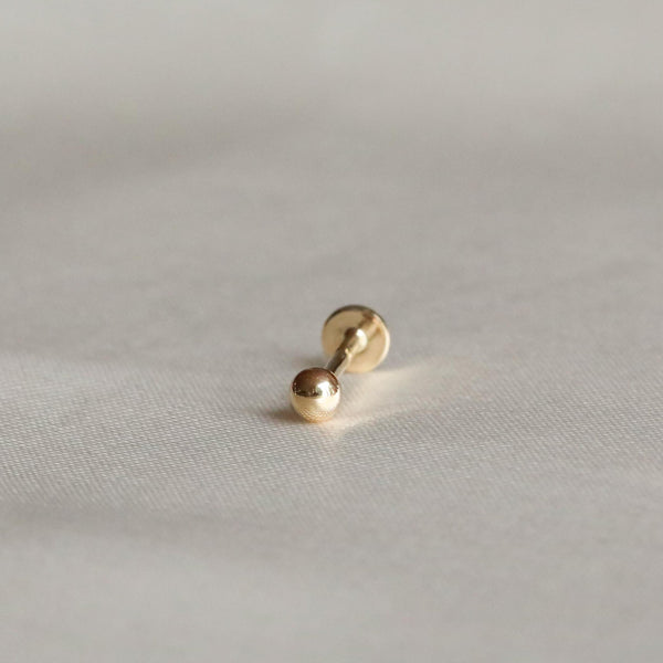 Astrid & Miyu Solid Gold Large Ball Piercing Stud
