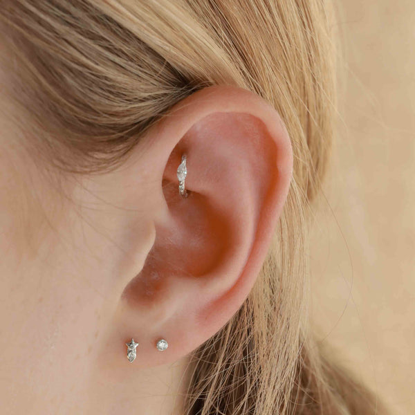 Astrid & Miyu Solid White Gold Marquise Rook Hoop