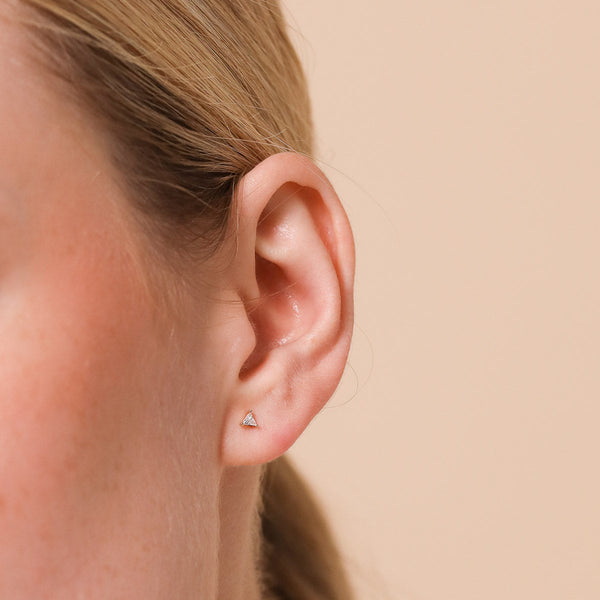 Astrid & Miyu Triangle Piercing Stud In Solid Gold