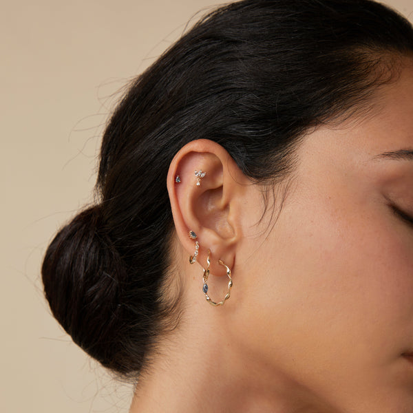 Astrid & Miyu Twist Large Hoops In Solid Gold