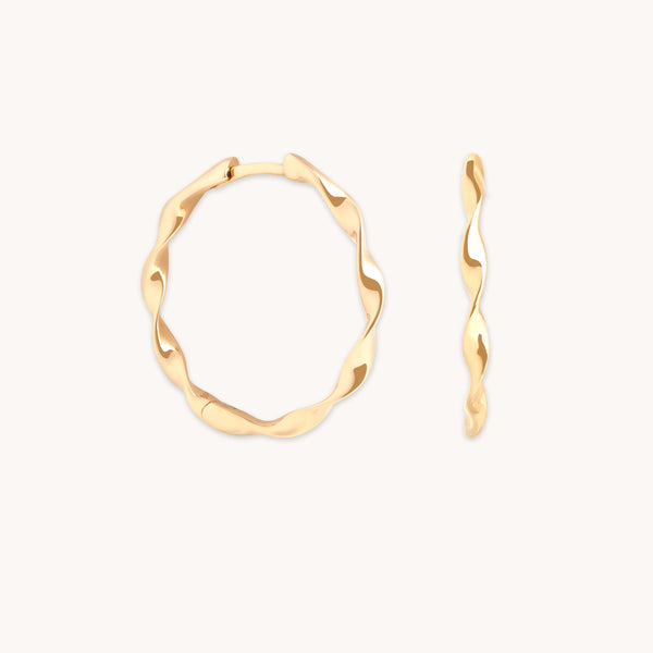 astrid & miyu Twist Large Hoops in Solid Gold