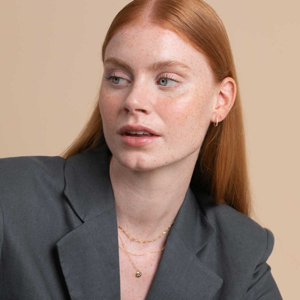 Astrid & Miyu August Peridot Birthstone Earrings In Solid Gold