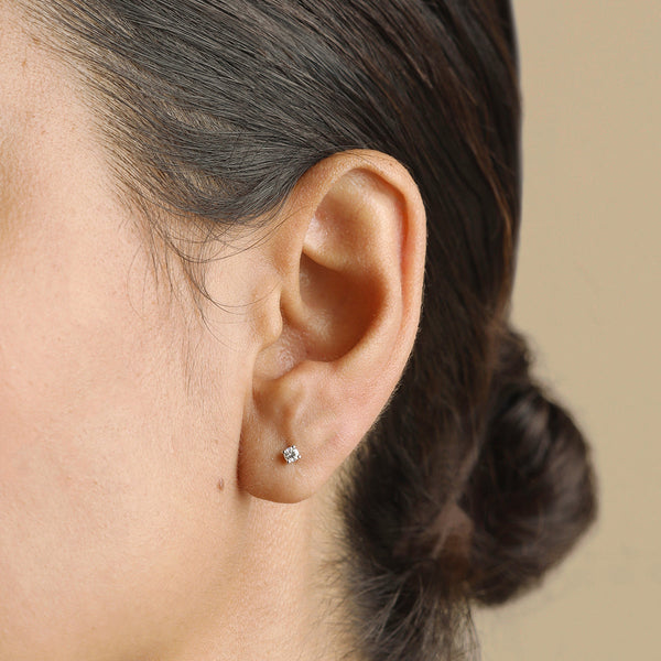 Astrid & Miyu Diamond Solitaire Stud Earrings In Solid White Gold