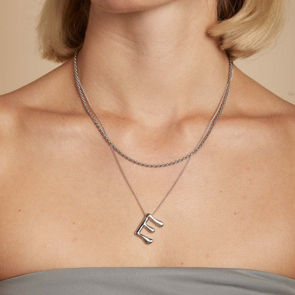 Astrid & Miyu E Initial Bold Pendant Necklace In Silver