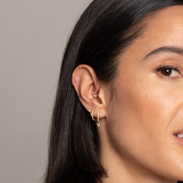 Astrid & Miyu Heart Gem Drop Piercing Hoop In Solid Gold