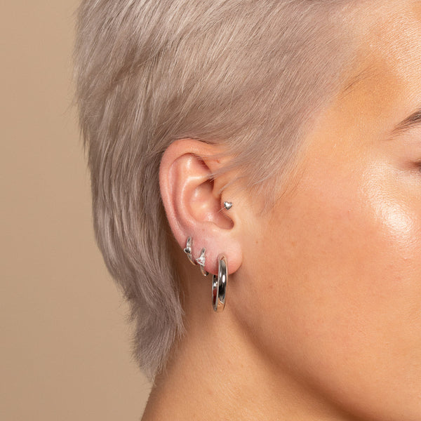 Astrid & Miyu Heart Gem Piercing Hoop In Solid White Gold