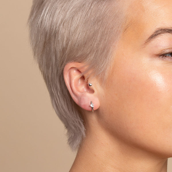 Astrid & Miyu Heart Gem Piercing Hoop In Solid White Gold
