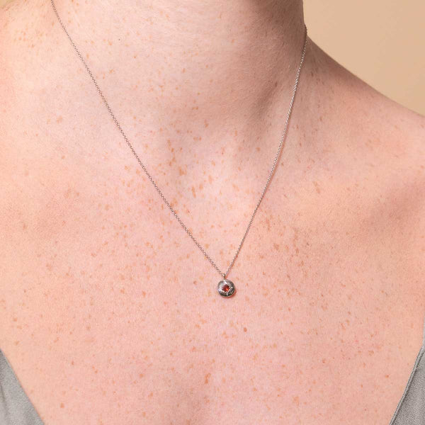 Astrid & Miyu January Garnet Birthstone Necklace In Solid White Gold
