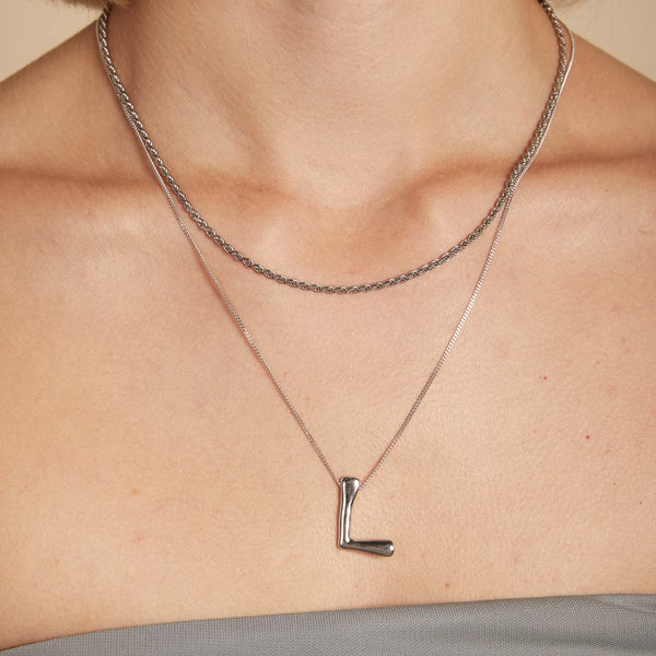 Astrid & Miyu L Initial Bold Pendant Necklace In Silver