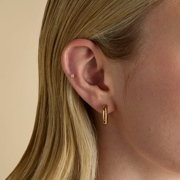 Astrid & Miyu Micro Crystal Titanium Piercing Stud In Gold