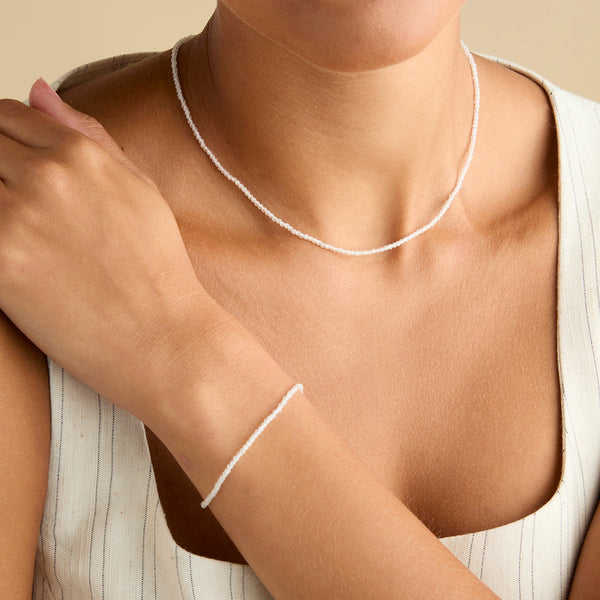 Astrid & Miyu Moonstone June Beaded Birthstone Necklace In Solid Gold