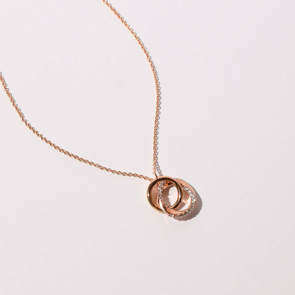 Astrid & Miyu Orbit Crystal Chain Necklace In Rose Gold