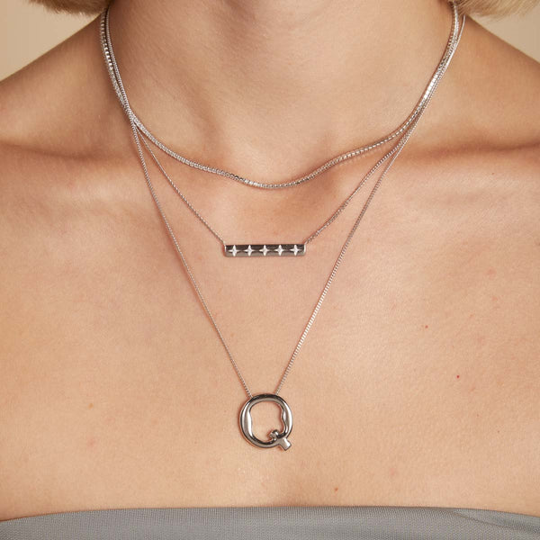 Astrid & Miyu Q Initial Bold Pendant Necklace In Silver