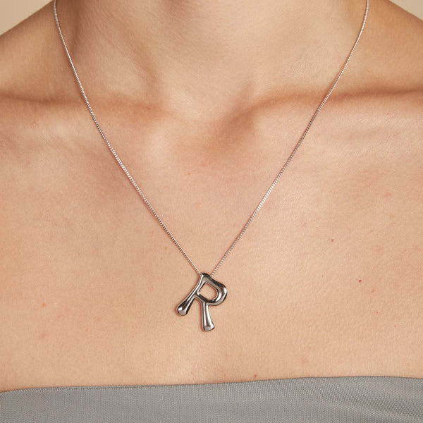 Astrid & Miyu R Initial Bold Pendant Necklace In Silver
