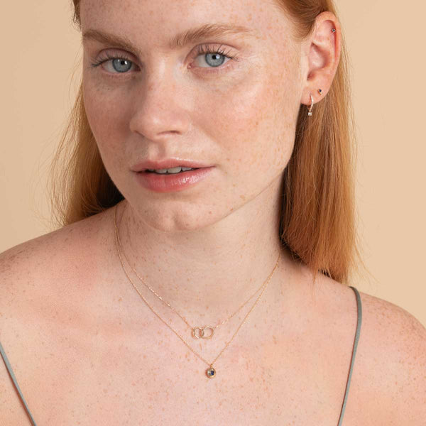 Astrid & Miyu September Sapphire Birthstone Necklace In Solid Gold