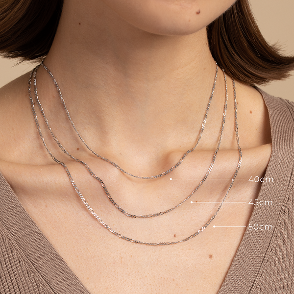Astrid & Miyu Soho Chain Necklace In Solid White Gold