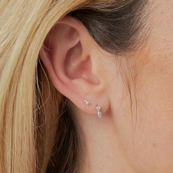 Astrid & Miyu Solid White Gold Stacked Crystal Piercing Stud