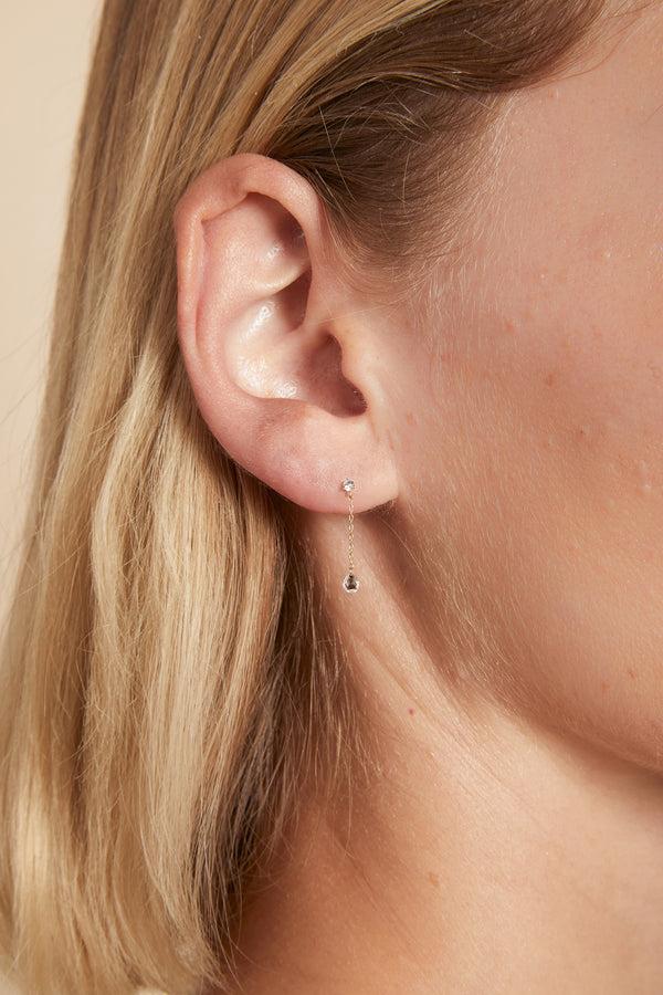 Astrid & Miyu Topaz Chain Stud Earrings In Solid Gold