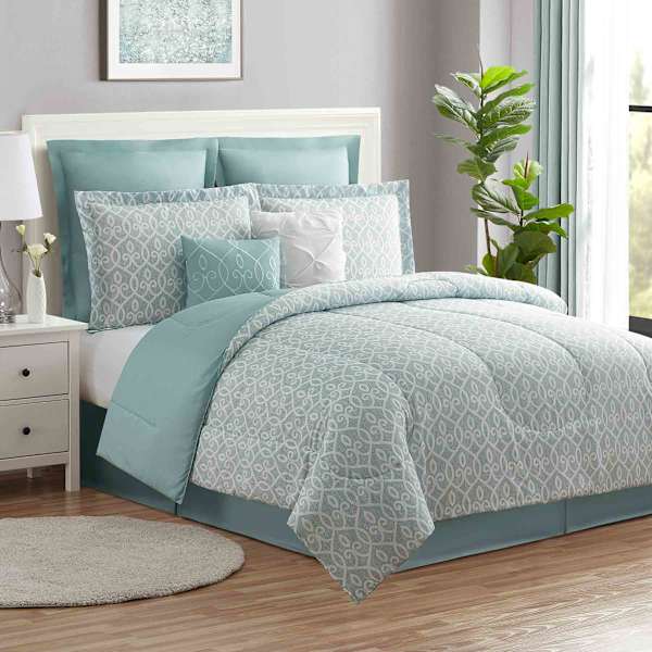 at home 8-Piece Jenna Aqua Lattice Essential Comforter Set Queen