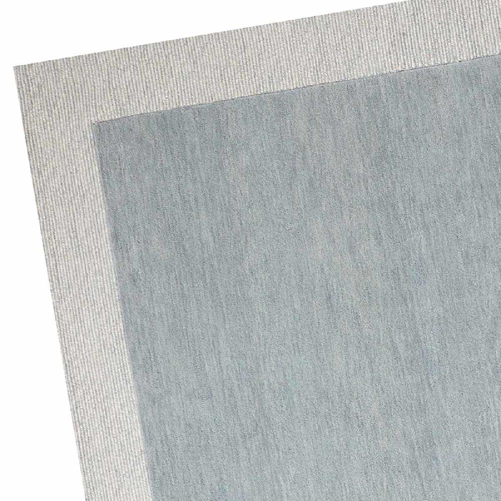 At Home (A529) Linwood Blue Tufted Area Rug With Border 5x7