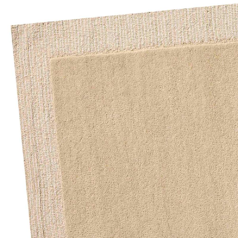 At Home (A530) Linwood Beige Tufted Accent Rug With Border 3x5