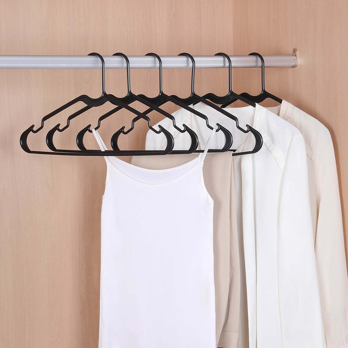 At Home 10-Pack Hanger Sets Black
