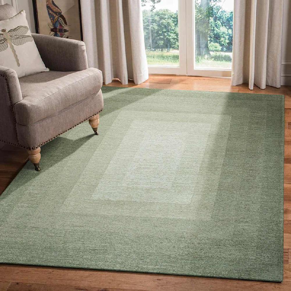 At Home (B893) Green Ombre Flatweave Area Rug 5x7