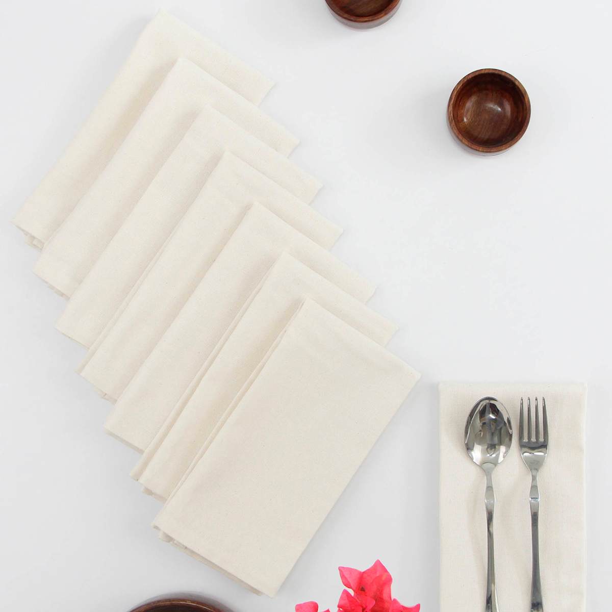 At Home Set Of 8 Ivory Cotton Napkins 18"