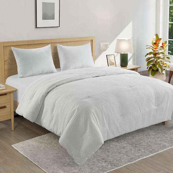 at home Crosby St. 2-Piece White Washed Cotton Waffle Comforter Set Twin/Twin XL