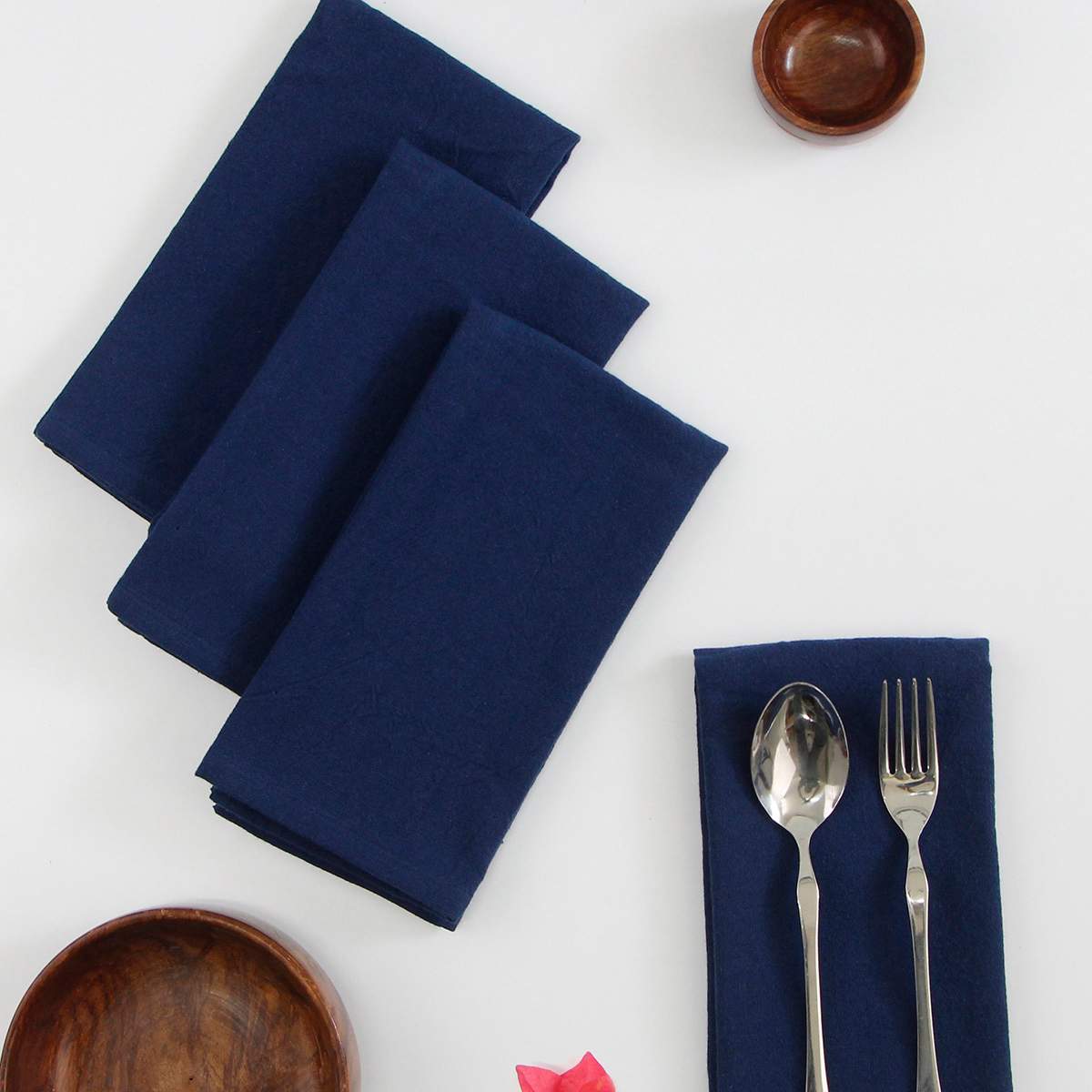 At Home Set Of 4 Navy Blue Linen-Like Cotton Napkins 18"