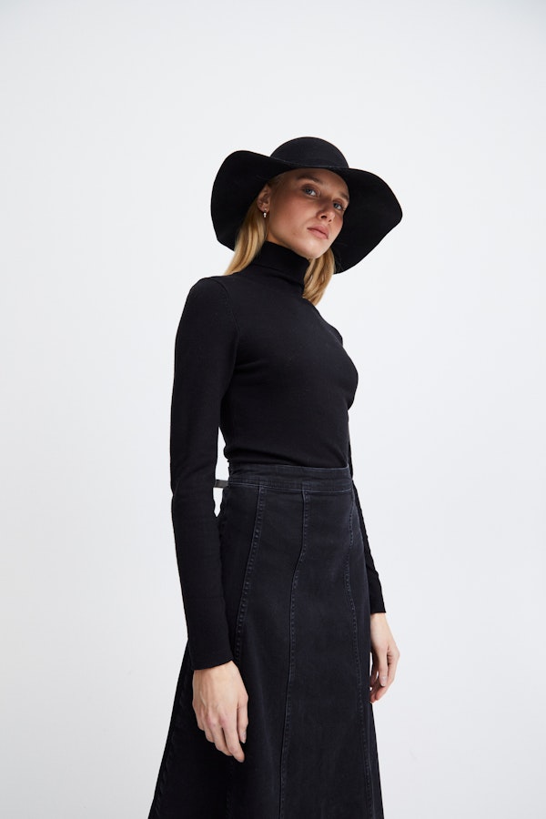 Atelier Reve IANIA Hat