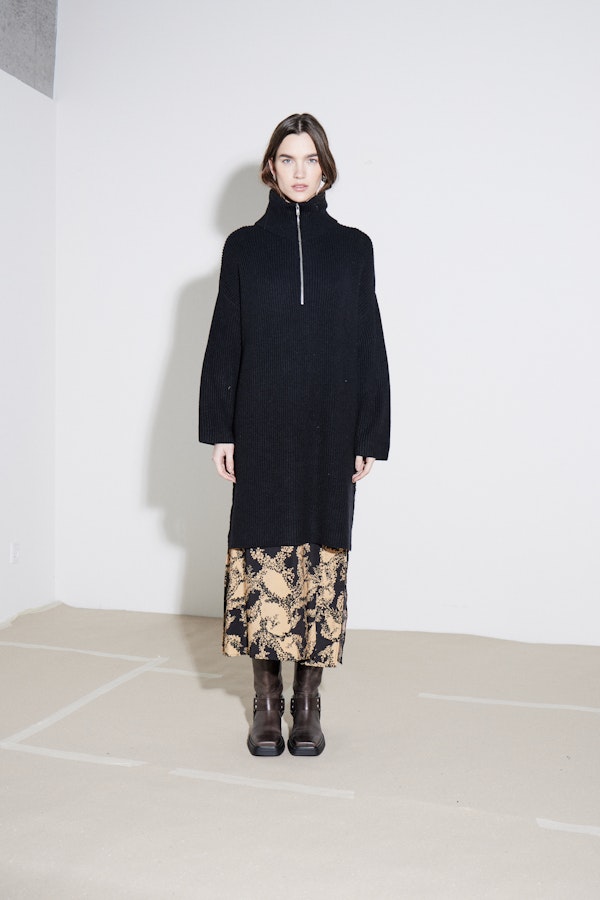 atelier reve IHCORANA Pullover