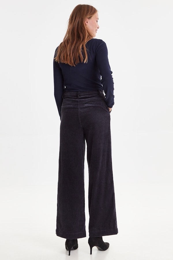 Atelier Reve IHMAFA Pullover